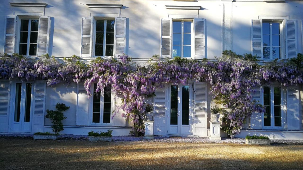 Chateau De Brinville Saint-Sauveur-sur-Ecole المظهر الخارجي الصورة