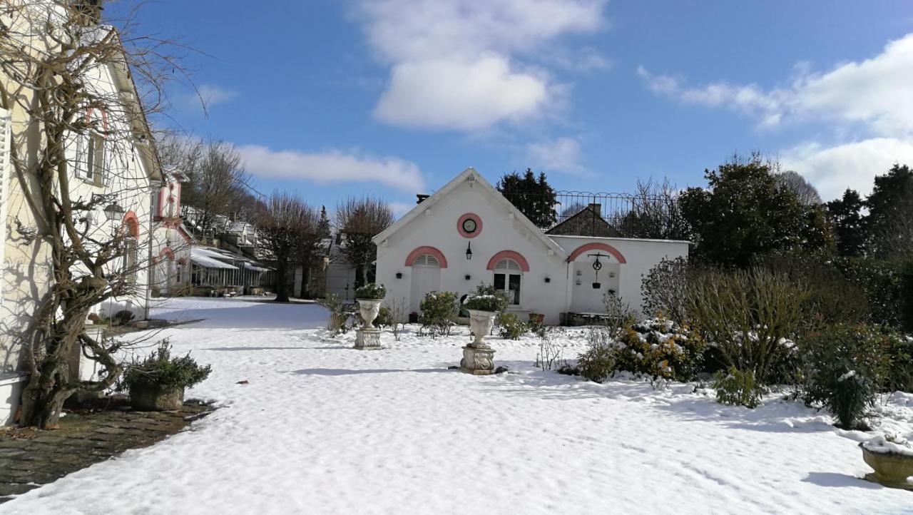 Chateau De Brinville Saint-Sauveur-sur-Ecole المظهر الخارجي الصورة